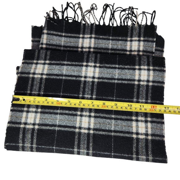 Modern Expressions Black White Tartan Plaid Scarf Fringe Unisex Men's Women's - Picture 7 of 7
